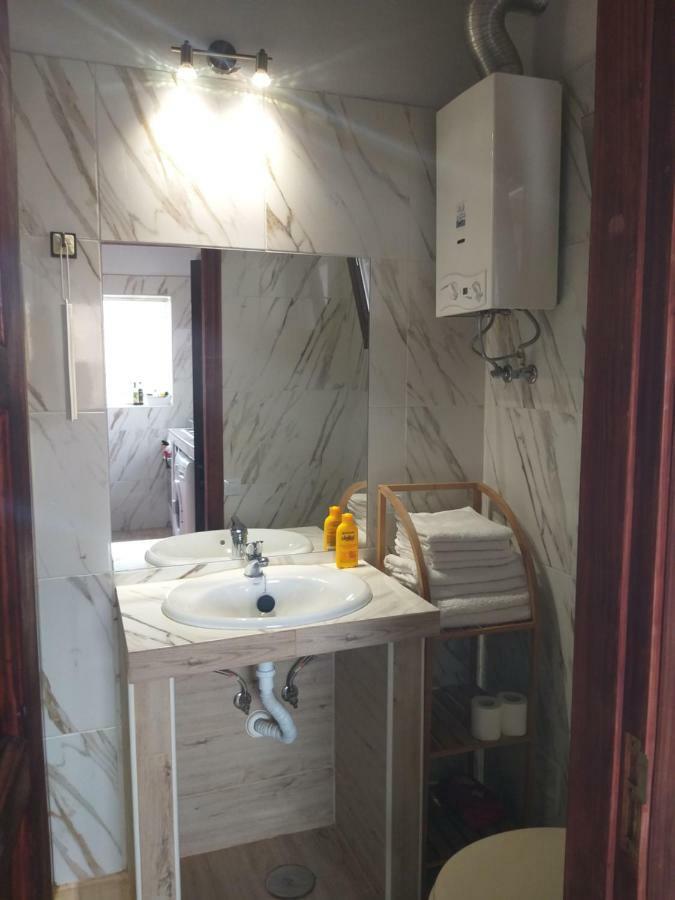 לה אוליבה Lovely Cottage מראה חיצוני תמונה